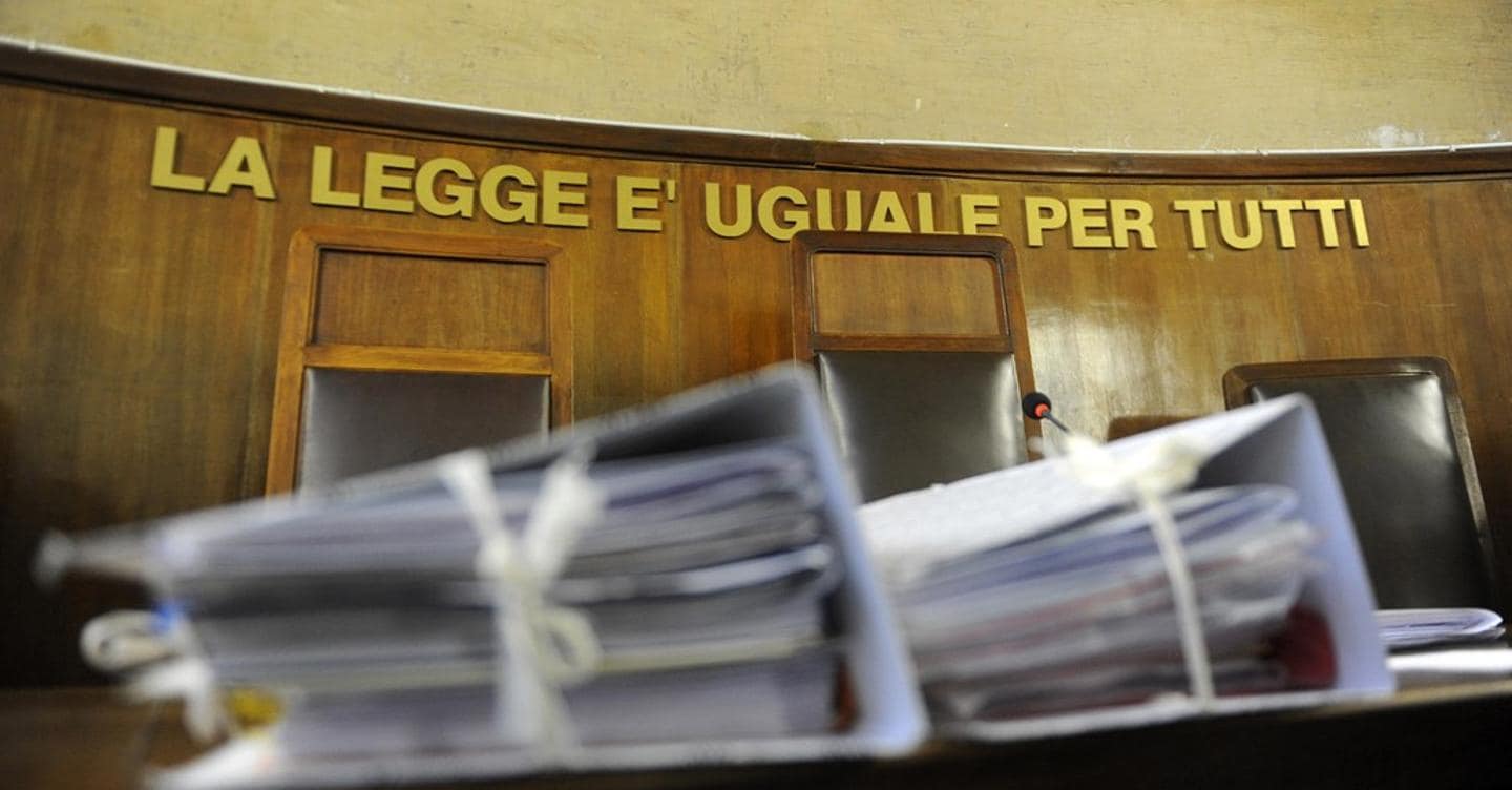 Tribunali civili, calano i procedimenti iscritti ma anche quelli definiti